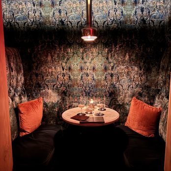 Here Nor There - Private booth for two - Cocktail Bars Near Me - Austin, Texas