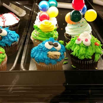 Albertsons - Cookie Monster cupcakes!!! - Grocery Near Me - Fort Worth, Texas Albertsons - Cookie Monster cupcakes!!! - Grocery Near Me - Fort Worth, Texas