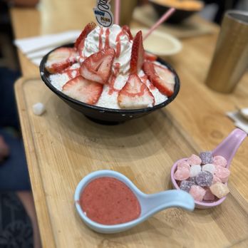 Snow Bliss - Asian Fusion Near Me - San Francisco, California Snow Bliss - Asian Fusion Near Me - San Francisco, California