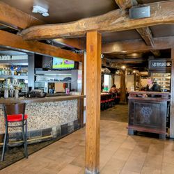 Benihana - Encino - Lobby, Bar and Check-in Counter