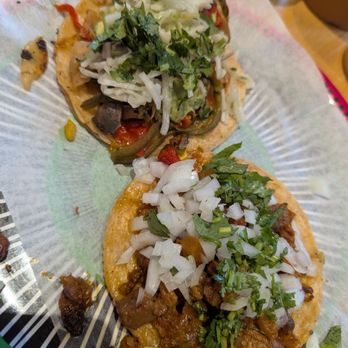 Chilango Mexican Street Food - Veggie taco (top) and al pastor taco (bottom) - Mexican Near Me - Chicago, Illinois Chilango Mexican Street Food - Veggie taco (top) and al pastor taco (bottom) - Mexican Near Me - Chicago, Illinois