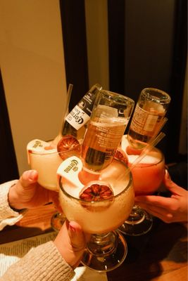 Cinco Soles by null