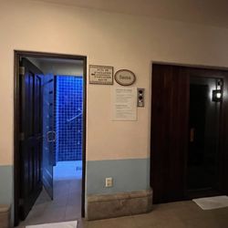 Cactus Spa - The shower & sauna