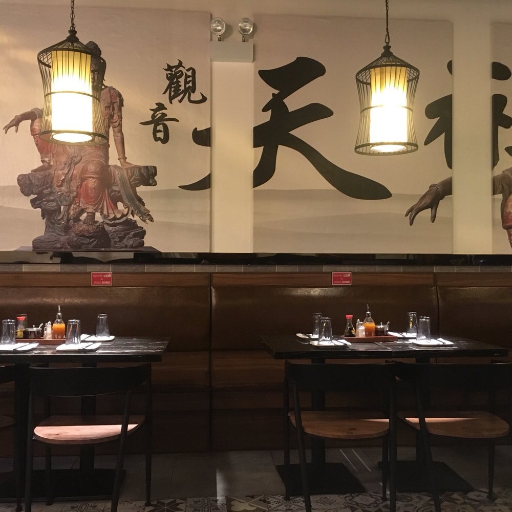 ML Kitchen - The nicely decorated interior of ML Kitchen - Chinese Near Me - Chicago, Illinois ML Kitchen - The nicely decorated interior of ML Kitchen - Chinese Near Me - Chicago, Illinois
