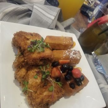 Blvck Cow - Chicken & Waffles - Cocktail Bars Near Me - Bowie, Maryland