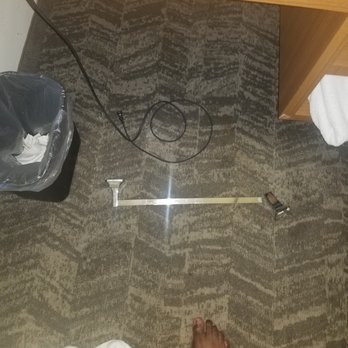 SpringHill Suites Hampton - Towel aand face clothe rack falling off the wall - Hotels Near Me - Hampton, Virginia SpringHill Suites Hampton - Towel aand face clothe rack falling off the wall - Hotels Near Me - Hampton, Virginia