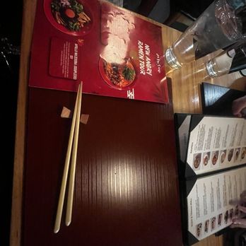 Mensho - The table set up - Noodles Near Me - Houston, Texas