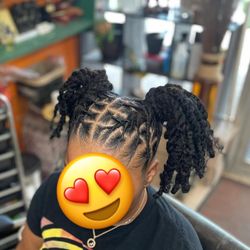 Mina Blu Locs & Beauty