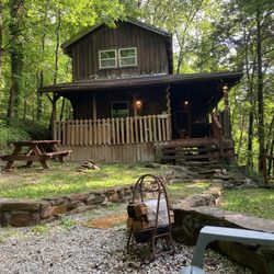 Lost Valley Canoe & Lodging - Hillside Cabin #1