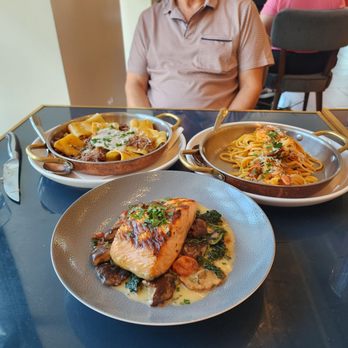 Cupitol Coffee & Eatery - Breakfast & Brunch Near Me - Skokie, Illinois