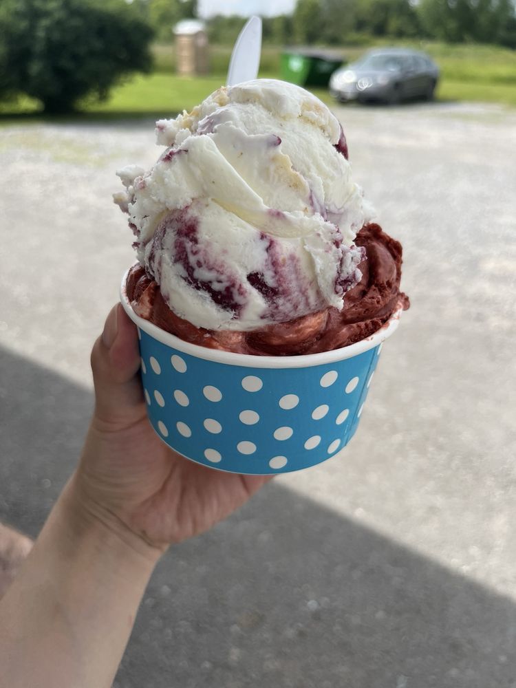 SPRINKLES CREAMERY Updated September 2024 31 Photos & 10 Reviews