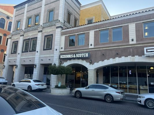 Scissors & Scotch by null