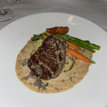Lahaina Grill - center cut certified angus beef 7 oz. filet mignon - Seafood Near Me - Lahaina, Hawaii Lahaina Grill - center cut certified angus beef 7 oz. filet mignon - Seafood Near Me - Lahaina, Hawaii