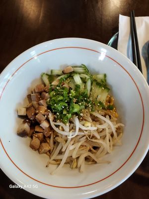 Toyo Ramen Bar by null