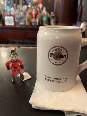Pearl Street Pub by null