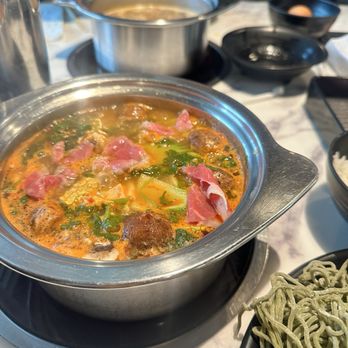 Boiling World - Hot Pot Near Me - Ontario, California