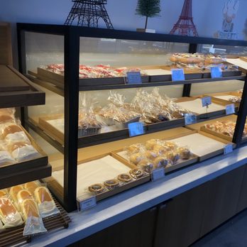 Paris Baguette - Bakeries Near Me - Cerritos, California Paris Baguette - Bakeries Near Me - Cerritos, California