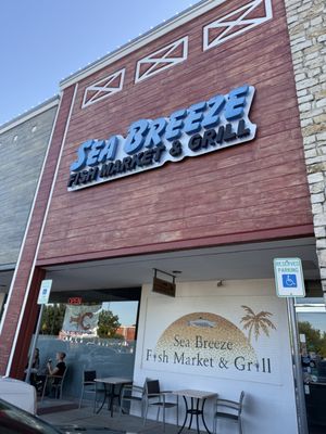 Sea Breeze Fish Market & Grill by null