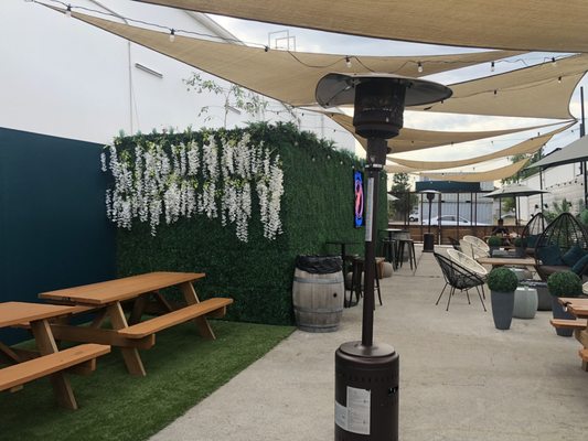 New Motion Beverages by null