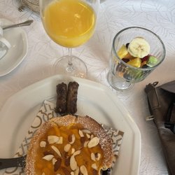 Almondy Inn