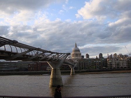 Millennium Bridge by null