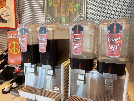 Raising Cane's Chicken Fingers by null