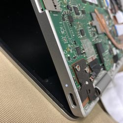 Geeks Uneek - Chromebook Motherboard