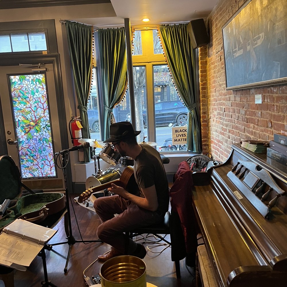 Hanju Kitchen - Indoor music - Korean Near Me - Providence, Rhode Island