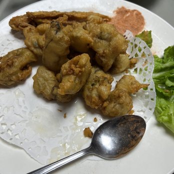 Wai Po Ren Jia - Fried oysters that weren't on the menu - Chinese Near Me - Queens, New York Wai Po Ren Jia - Fried oysters that weren't on the menu - Chinese Near Me - Queens, New York