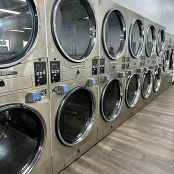 Wizard Of Suds - Dryers - Laundromat Near Me - Las Vegas, Nevada Wizard Of Suds - Dryers - Laundromat Near Me - Las Vegas, Nevada