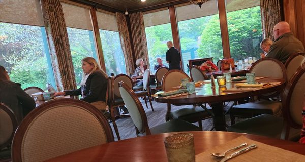 Glen Iris Inn by null