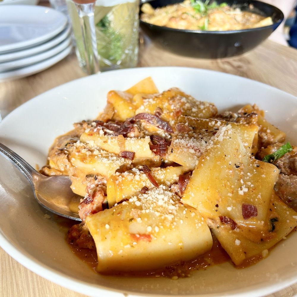 Gia Mia - Paccheri Vodka - Pizza Near Me - Downers Grove, Illinois Gia Mia - Paccheri Vodka - Pizza Near Me - Downers Grove, Illinois