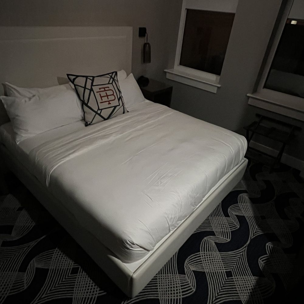 The Bristol Hotel - Hotels Near Me - Bristol, Virginia