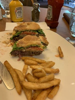 State Game Lodge by null