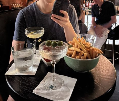 Jade & Clover by null