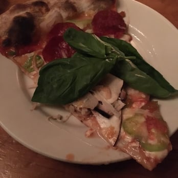 Lucali - Pizza with everything - Pizza Near Me - Brooklyn, New York Lucali - Pizza with everything - Pizza Near Me - Brooklyn, New York