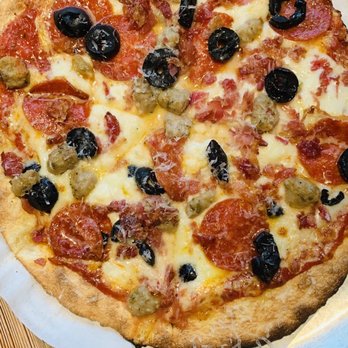 LIT Pizza - City Square - Built my own pizza - Pizza Near Me - Baton Rouge, Louisiana