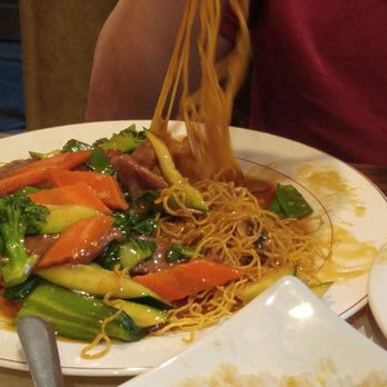 Formosa Garden - Hong Kong crispy noodles with beef. (boyfriend dug in before I could get a decent pic!) - Chinese Near Me - Aurora, Colorado Formosa Garden - Hong Kong crispy noodles with beef. (boyfriend dug in before I could get a decent pic!) - Chinese Near Me - Aurora, Colorado