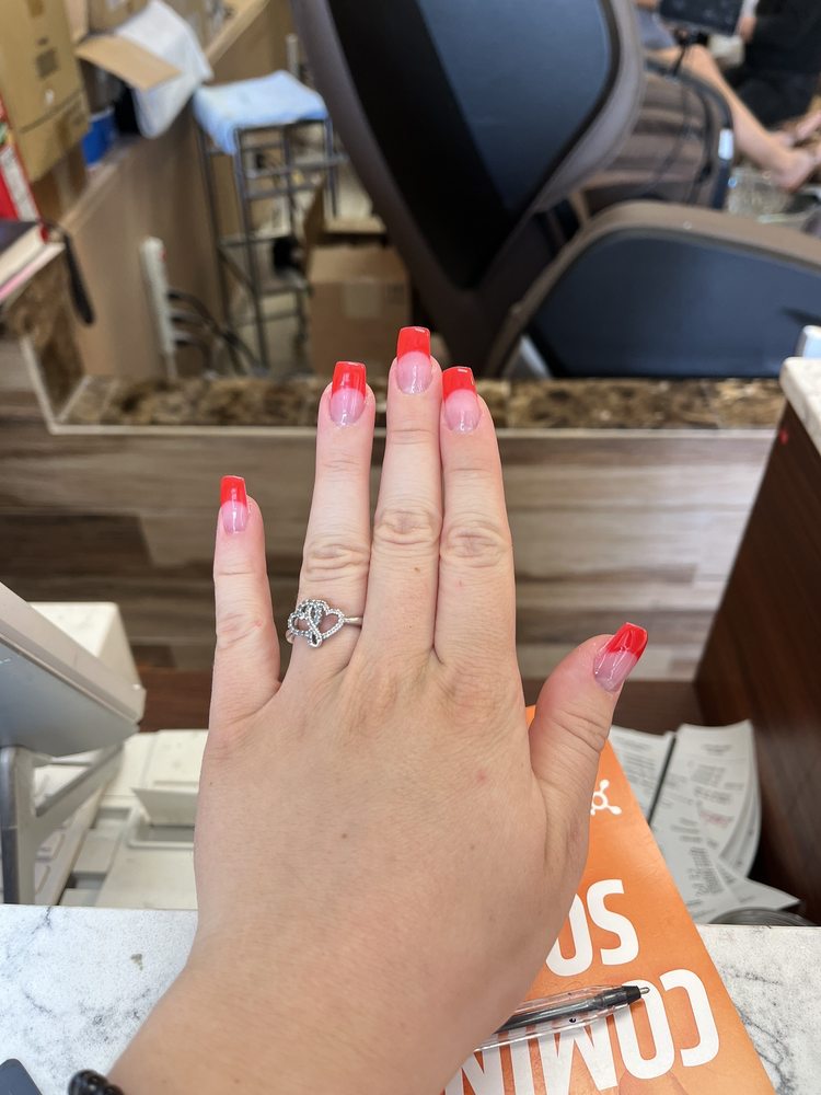 FANTASTIC NAILS & SPA Updated October 2024 27 Photos & 27 Reviews