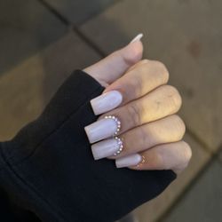 US Nails - Short square with gems