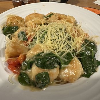 Abington Ale House - Shrimp Scampi Pasta - Bars Near Me - Abington, Massachusetts