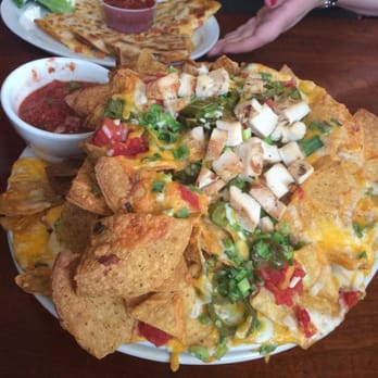 Willimantic Brewing Company - Chicken Nachos - massive!! - Breweries Near Me - Willimantic, Connecticut Willimantic Brewing Company - Chicken Nachos - massive!! - Breweries Near Me - Willimantic, Connecticut