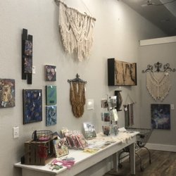 Cottonwood Gallery and Arts - Interior of gallery