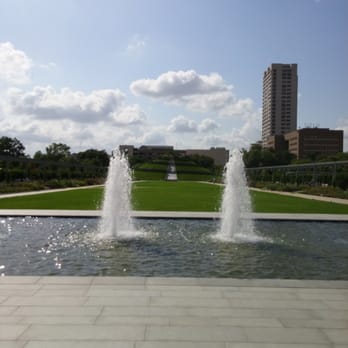 McGovern Centennial Gardens - Opposite side. - Parks Near Me - Houston, Texas McGovern Centennial Gardens - Opposite side. - Parks Near Me - Houston, Texas