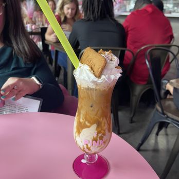 Pink Cafe - Cafes Near Me - Hallandale Beach, Florida Pink Cafe - Cafes Near Me - Hallandale Beach, Florida