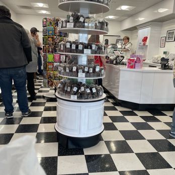 See's Candies - Inside - Candy Stores Near Me - Rocklin, California