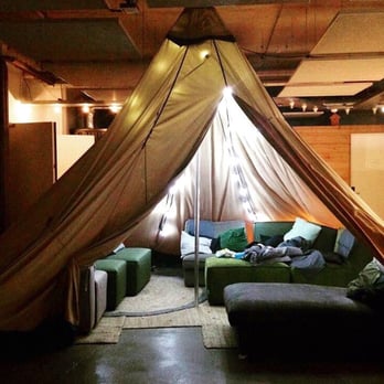 Ecomama - Hostels Near Me - Amsterdam, New Hampshire