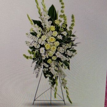 Crystal Gardens Florist - Website photo of arrangement - Florists Near Me - Poway, California Crystal Gardens Florist - Website photo of arrangement - Florists Near Me - Poway, California