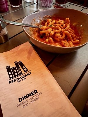 Cookbook Restaurant by null