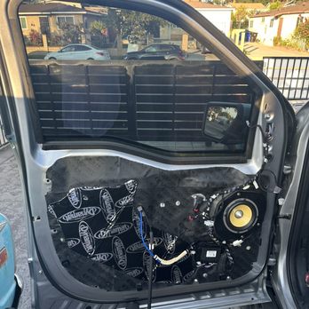 Showtime Audio - Fits like a glove! - Car Stereo Installation Near Me - Chicago, Illinois